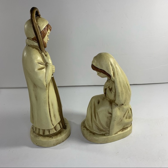 Vintage nativity figurines Mary Joseph Jesus Korea Christmas decor - Picture 2 of 12